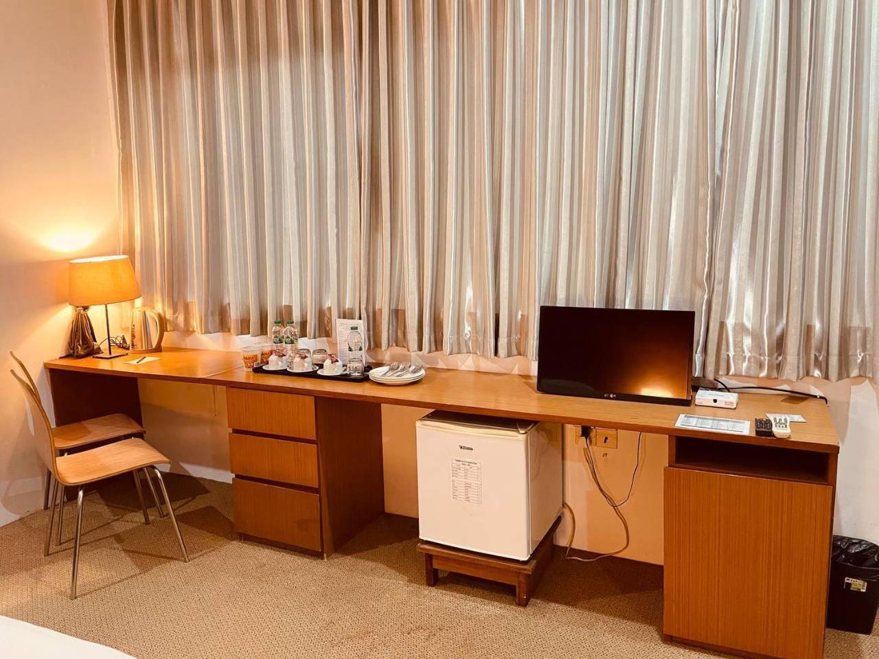 Yama Hotel & Rooftop Bar Yangon Ngoại thất bức ảnh